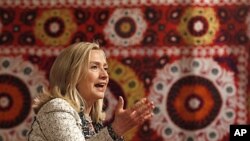 US Secretary of State Hillary Clinton speaks at a town hall discussion in Dushanbe, Tajikistan, October 22, 2011.