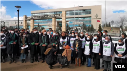 HDP officials in front of the Constutitional Court 
