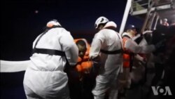 Plusieurs migrants sauvés en mer Méditerranée (vidéo)