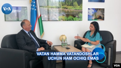 Britni Spears bilan mashhur porno tomosha qiling Jock buvi sikiklari