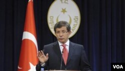 Menlu Turki Ahmed Davutoglu akan mendesak pengakuan atas negara Palestina dalam Sidang Umum PBB.