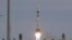 Raketom Sojuz, nova posada krenula je ka Međunarodnoj svemirskoj stanici. 