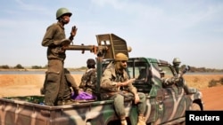 Mali'de Çatışmalar Devam Ediyor