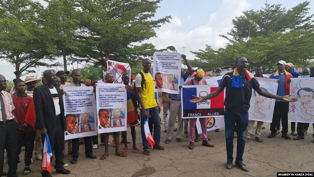CHADIANS PROTEST