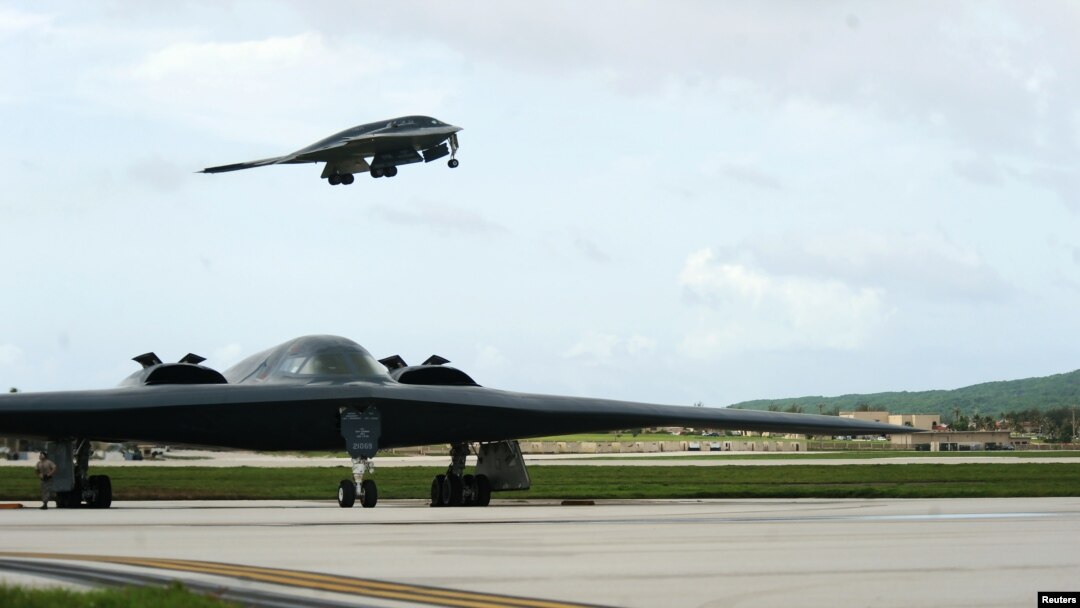Pesawat pembom B-2 Spirit di Pangkalan Angkatan Udara Andersen, di Guam, 24 Agustus 2016.