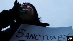 Muchas ciudades y estados han levantado su voz en defensa de las ciudades santuarios. 