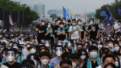 ဆေးကျောင်းသားဦးရေတိုးမယ့်အစီအစဉ်ကို တောင်ကိုရီးယားဆရာဝန်တွေ ကန့်ကွက် ဆန္ဒပြ
