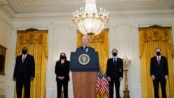 Biden promete regresar a todos los estadounidenses varados en Afganistán