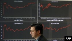Tregjet botërore tronditen nga referendumi Grek