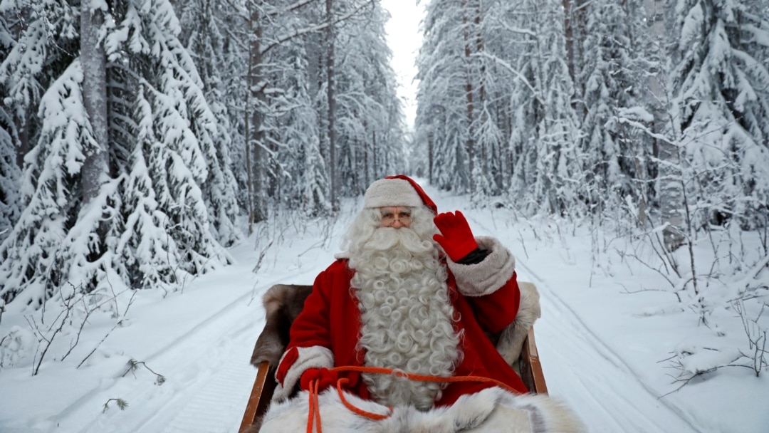Two Ways to Track Santa Around the World