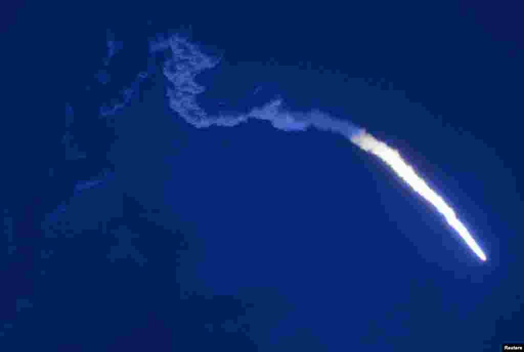 India's Geosynchronous Satellite Launch Vehicle (GSLV-F10), carrying the Earth observation satellite EOS-03, lifts off from the Satish Dhawan Space Center in Sriharikota.