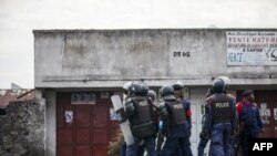 Affrontements entre la police nationale congolaise et des manifestants le 28 décembre 2018 à Majengo, à Goma, dans la province du Nord-Kivu.