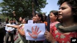 အိန္ဒိယ အမျိုးသမီးအခွင့်အရေး လှုပ်ရှားသူများ