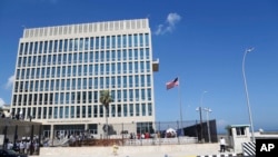 Foto de archivo del 14 de agosto del 2015 de la embajada de Estados Unidos en La Habana, Cuba.