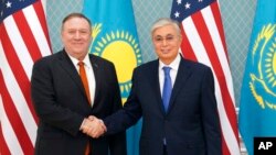 Майк Помпео и Касым-Жомарт Токаев