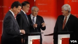 Rick Santorum, Mitt Romney, Ron Paul y Newt Gingrich, cuatro candidatos con diferentes posibilidades.
