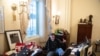 Річарда Барнетта, який поширив відео свого перебування в кабінеті спікерки Палати представників США, заарештовано