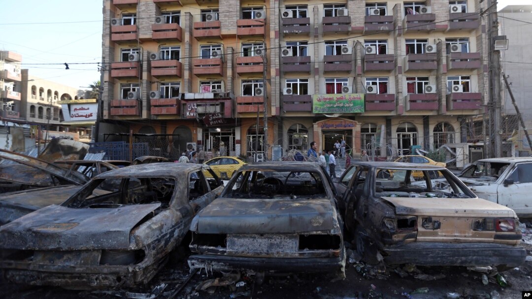 汽車炸彈爆炸現場