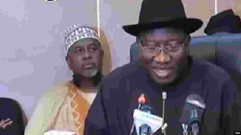 Shugaban Najeriya Goodluck Jonathan. huwagabannin Najeriya da Chadi, Nijar dakuma Kamaru Zasu Yaki Boko Haram, Oktoba 9, 2014.