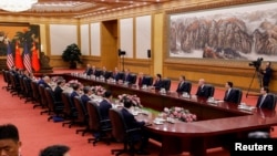 唐纳德·特朗普总统在北京人民大会堂与中国国家主席习近平举行双边会谈前发表讲话。(2026年5月14日)
