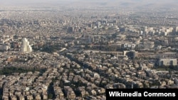 A panoramic view of Damascus, Syria. Interim Syrian President Ahmed al-Sharaa has signed a declaration that will serve as Syria’s constitution during a transition, but some observers say it has troublesome flaws. (Vyacheslav Argenberg/Creative Commons)