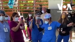 Медсестри в Каліфорнії танцями відсвяткували одужання пацієнта. Відео