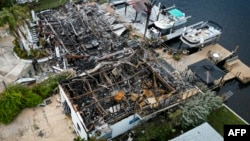 Razrušene kuće u Signal Coveu, na Floridi, posle prolaska uragana Idalia (Foto: Miguel J. Rodriguez Carrillo / AFP)