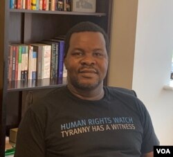 Dewa Mavhinga, pictured in Harare in December 2020, head of Human Rights Watch in southern Africa, fears Zimbabwe's tighter enforcement of COVID-19 lockdown regulations will be an excuse to crack down on government critics. (Columbus Mavhunga/VOA)
