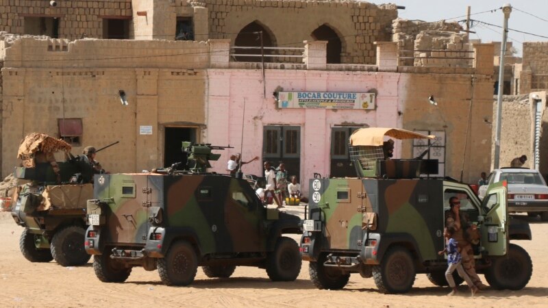 Le premier convoi militaire français parti du Niger arrivé au Tchad 