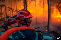 آتش‌سوزی‌های جنگی در منطقه ژیروند فرانسه - ۱۸ ژوئیه ۲۰۲۲ (۲۷ تیر ۱۴۰۱)