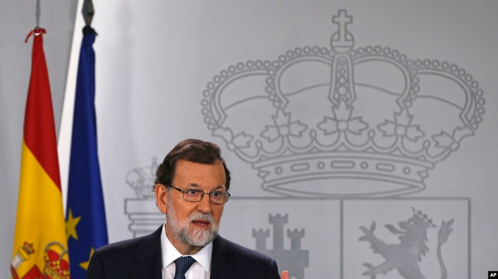 Spanja, gati t’i heqë autonominë Katalonias