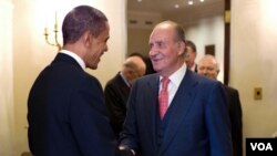 El Rey Juan Carlos de España durante su visita a la Casa Blanca en febrero pasado, donde fue recibido por el presidente Barack Obama, al cual invitó a visitar la nación ibérica.