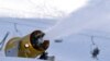 Kota di Alpen, Italia, Gunakan Meriam Salju untuk Perangi COVID-19