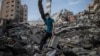 Područje Gaze nakon vazdušnog udara izraelskih snaga (Foto: AP)