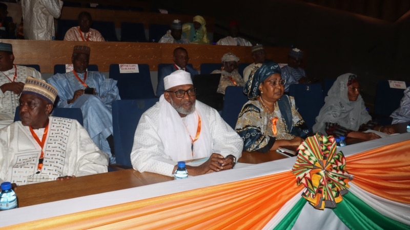 Niger: le rapport final des assises nationales remis au chef du régime militaire