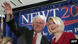 Cumhuriyetçi Parti önseçimlerinde öne geçen eski ABD Temsilciler Meclisi başkanı Newt Gingrich ve eşi