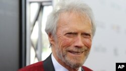 Clint Eastwood dirige "The 15:17 to Paris". En la gráfica, el actor durante la Premiere de 'Jersey Boys'. Los Angeles Film Festival, 2014.