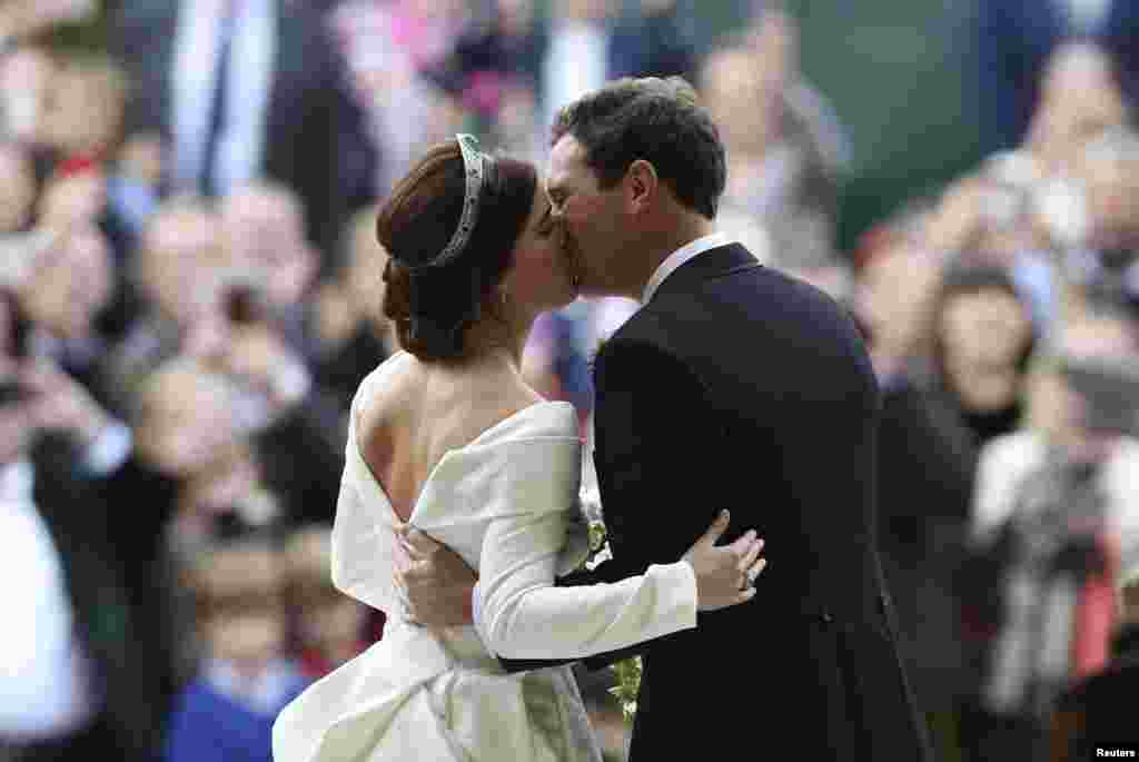 Princess Eugenie of York and Jack Brooksbank kiss after their wedding in St George’s Chapel, Windsor Castle, near London, England, Oct. 12, 2018. 