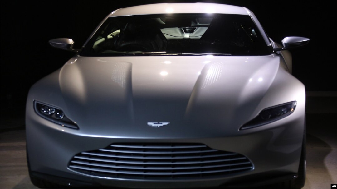 La automotriz británica Aston Martin anunció que el agente secreto James Bond manejará su modelo DB10 en el nuevo film de la franquicia.