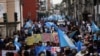 Vista general de una protesta en apoyo de la democracia y para exigir una transición democrática pacífica del poder, en la Ciudad de Guatemala, Guatemala, el 7 de diciembre de 2023.