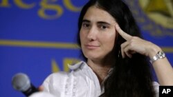 La bloguera cubana dice que nunca pensó que diría que Venezuela está peor que Cuba.