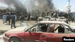 15일 아프가니스탄 동부 팍티카 주의 한 시장에서 차량 폭탄 공격이 발생했다.