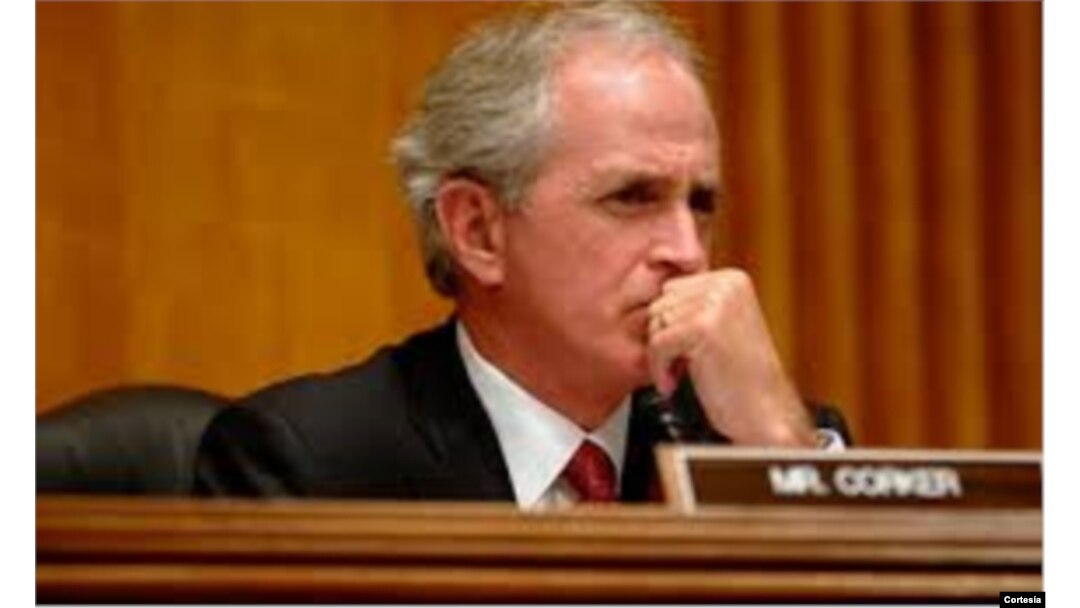 Thượng nghị sĩ Bob Corker nói Tổng thống Obama đã không đưa ra được một sách lược mới.