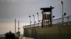 نشر گزارش سنای امریکا و تاخیر محاکمۀ زندانیان گوانتانامو