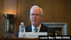 US Broadcasting Board of Governors (BBG) director John F. Lansing discusses countering Russian propaganda during testimony before a Senate panel, Sept. 14, 2017.