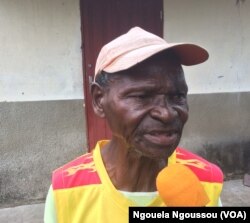 Didier Malonga, retraité du CFCO, déplacé de Manieto à Brazzaville, au Congo-Brazzaville, le 7 février 2018. (VOA/Ngouela Ngoussou)