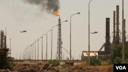 Fasilitas penyulingan minyak terbesar Irak di kota Baiji, utara Baghdad yang kini dikuasai ISIS (foto: dok).