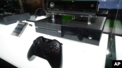 El nuevo Xbox One de Microsoft tendrá un precio de $499.99 dólares.
