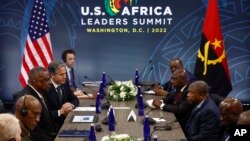 Comitiva americana e comitiva angolana (incluindo o secretário Antony Blinken e o Presidente João Lourenço) na Cimeira Estados Unidos Líderes Africanos em Washington DC