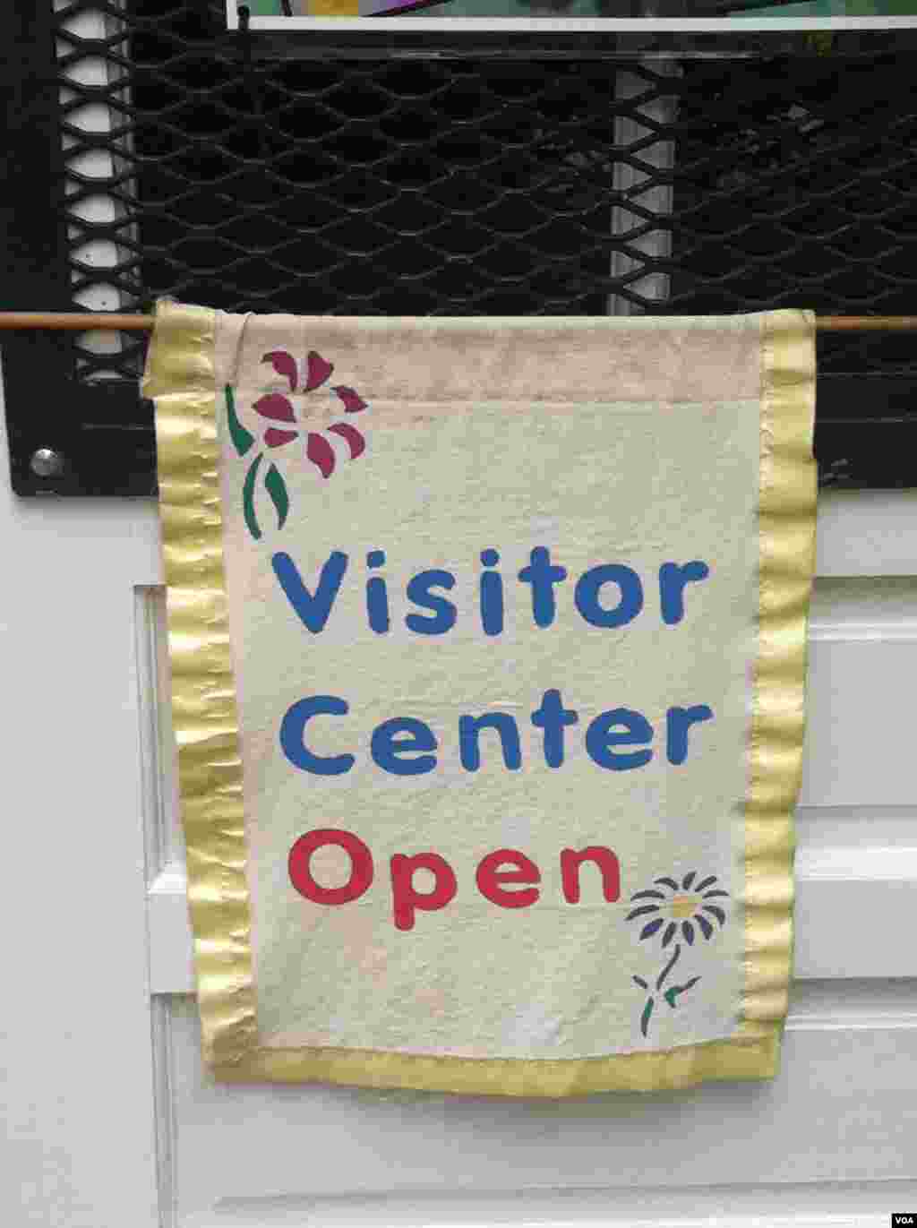 Kenilworth ziyaret&ccedil;i merkezi